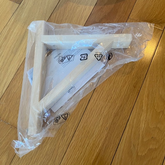 Ikea Ekby Valter shelf brackets x 4 new, sold as a set - Picture 8 of 8
